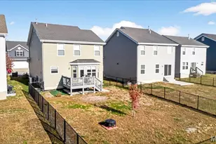 523 Summer Glen Ln, Saint Charles, MO 63301 - Photo 5