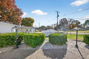 1370 Madison Ln, Florissant, MO 63031 - Photo 33