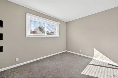 1370 Madison Lane, Florissant, MO 63031 - Photo 29
