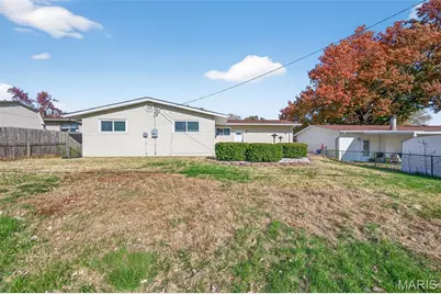 1370 Madison Lane, Florissant, MO 63031 - Photo 37