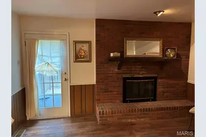 8 Canoebrook Drive, Black Jack, MO 63033 - Photo 5