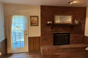 8 Canoebrook Dr, Black Jack, MO 63033 - Photo 5