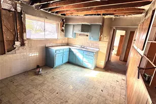 1130 Lakeview Ave, Spanish Lake, MO 63138 - Photo 7