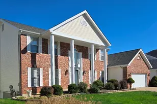 1102 Nooning Tree Dr, Chesterfield, MO 63017 - Photo 1