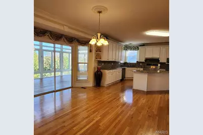 1102 Nooning Tree Drive, Chesterfield, MO 63017 - Photo 19