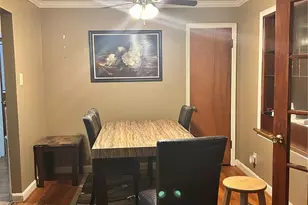 9701 Colony Dr, Bellefontaine Neighbors, MO 63137 - Photo 3