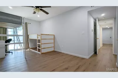 1669 Mayenne Court #B, Mehlville, MO 63125 - Photo 15
