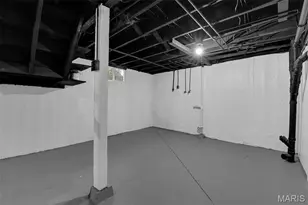 26 N Maple Ave, Ferguson, MO 63135 - Photo 31