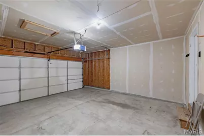 618 Country Heights Drive, Lake Saint Louis, MO 63367 - Photo 33