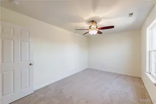 618 Country Heights Dr, Lake Saint Louis, MO 63367 - Photo 21