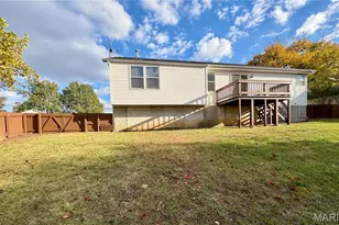 38 Amberly Dr, Saint Peters, MO 63376 - Photo 21