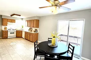 38 Amberly Dr, Saint Peters, MO 63376 - Photo 7