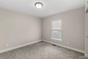 973 Brookfield Chase Ct, Florissant, MO 63031 - Photo 15