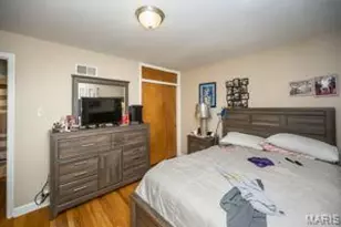 1208 Admiral Dr, Bellefontaine Neighbors, MO 63137 - Photo 5