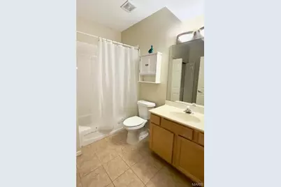 1287 Gardens Circle Drive #2B, Saint Louis, MO 63125 - Photo 9