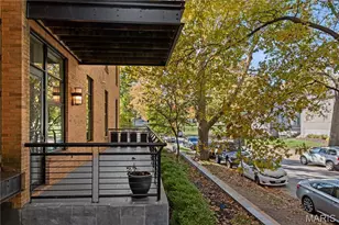 7542 Cromwell Dr, Clayton, MO 63105 - Photo 21