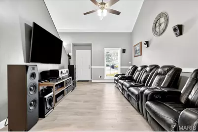 352 Fourbush Court, Winfield, MO 63389 - Photo 7