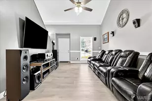 352 Fourbush Ct, Winfield, MO 63389 - Photo 7