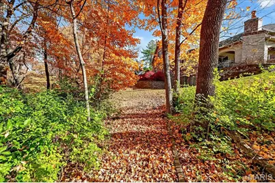 24 Muirfield Lane, Town and Country, MO 63141 - Photo 11