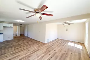 8 E Hwy, Shelbyville, MO 65565 - Photo 21