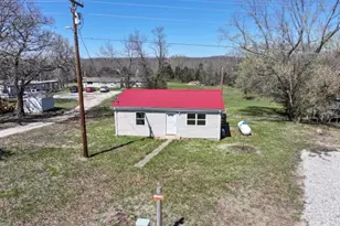 8 E Hwy, Shelbyville, MO 65565 - Photo 17