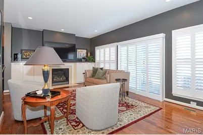 2126 Franz Park, Saint Louis, MO 63139 - Photo 13