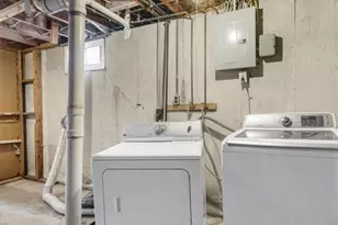 1045 Estes Dr, Florissant, MO 63031 - Photo 43