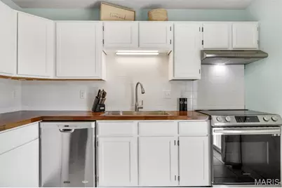 1045 Estes Drive, Florissant, MO 63031 - Photo 23