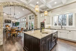 809 Tara Estates Ct, Chesterfield, MO 63005 - Photo 37