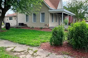 419 W Main St, Bowling Green, MO 63334 - Photo 3