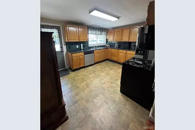 419 W Main Street, Bowling Green, MO 63334 - Photo 7