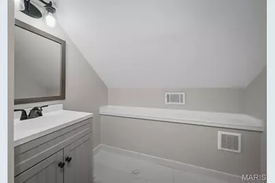 3746 Fee Fee Road, Bridgeton, MO 63044 - Photo 31