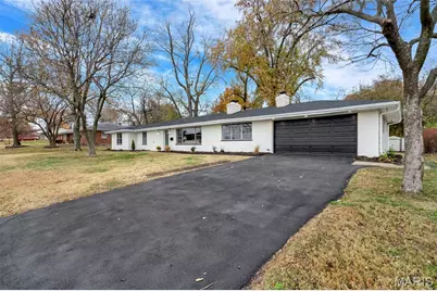 11 Hazelwood Lane, Hazelwood, MO 63042 - Photo 5