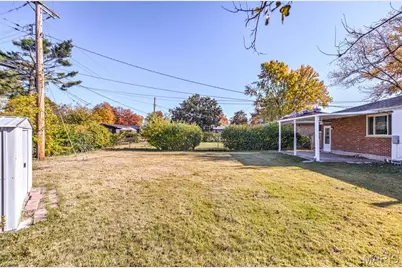 35 Flamingo Drive, Hazelwood, MO 63042 - Photo 21