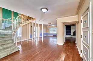 84 Bellerive Acres, Bellerive, MO 63121 - Photo 9