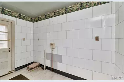 84-86 Bellerive Acres, Bellerive, MO 63121 - Photo 41