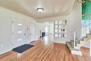 84 Bellerive Acres, Bellerive, MO 63121 - Photo 3