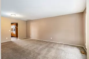 4398 Varano Dr, Florissant, MO 63033 - Photo 3