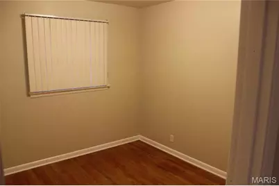 10832 Three Court, Saint Louis, MO 63123 - Photo 7