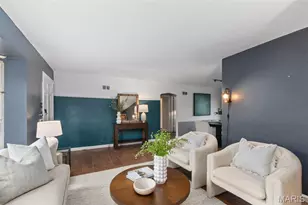 581 W Lockwood Ave, Webster Groves, MO 63119 - Photo 7