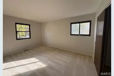 1287 Still House Creek Road, Chesterfield, MO 63017 - Photo 11