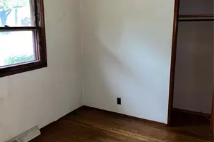 9219 Ellison Dr, Saint Louis, MO 63136 - Photo 15