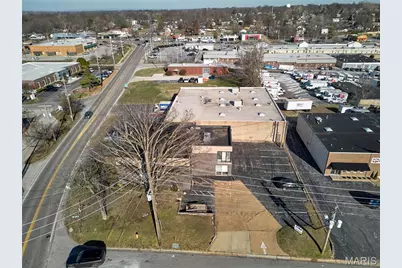 1600 N Warson Road, Saint Louis, MO 63132 - Photo 5