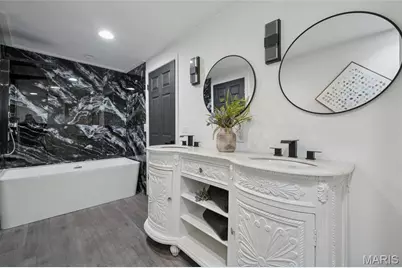 510 Holly Hills Avenue, Saint Louis, MO 63111 - Photo 23