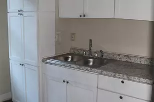 7356 Park Dr, Saint Louis, MO 63133 - Photo 9