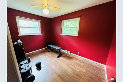 2425 Sanchez Drive, Cuba, MO 65453 - Photo 9