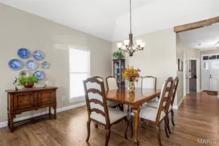 212 Colonial Crossing, Wentzville, MO 63385 - Photo 5