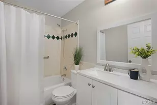 620 Bugle Run Dr, Florissant, MO 63034 - Photo 15