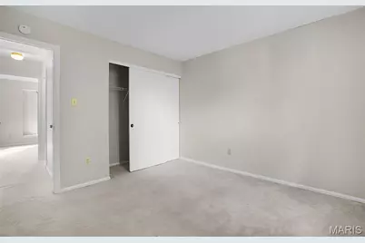 620 Bugle Run Drive, Florissant, MO 63034 - Photo 17