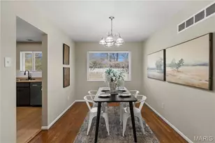 9800 Tullamoor Dr, Saint Louis, MO 63136 - Photo 7